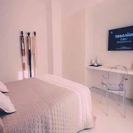 Siracusa Luxury Pensión 4*