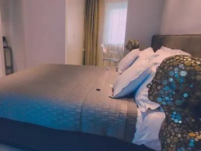 Siracusa Luxury 3*