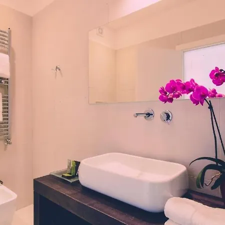 Siracusa Luxury 4* レッジョ・ディ・カラブリア