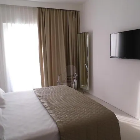 锡拉库扎奢华公寓旅馆 招待所 雷焦卡拉布里亚