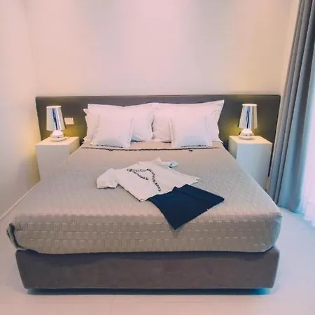Siracusa Luxury 3*